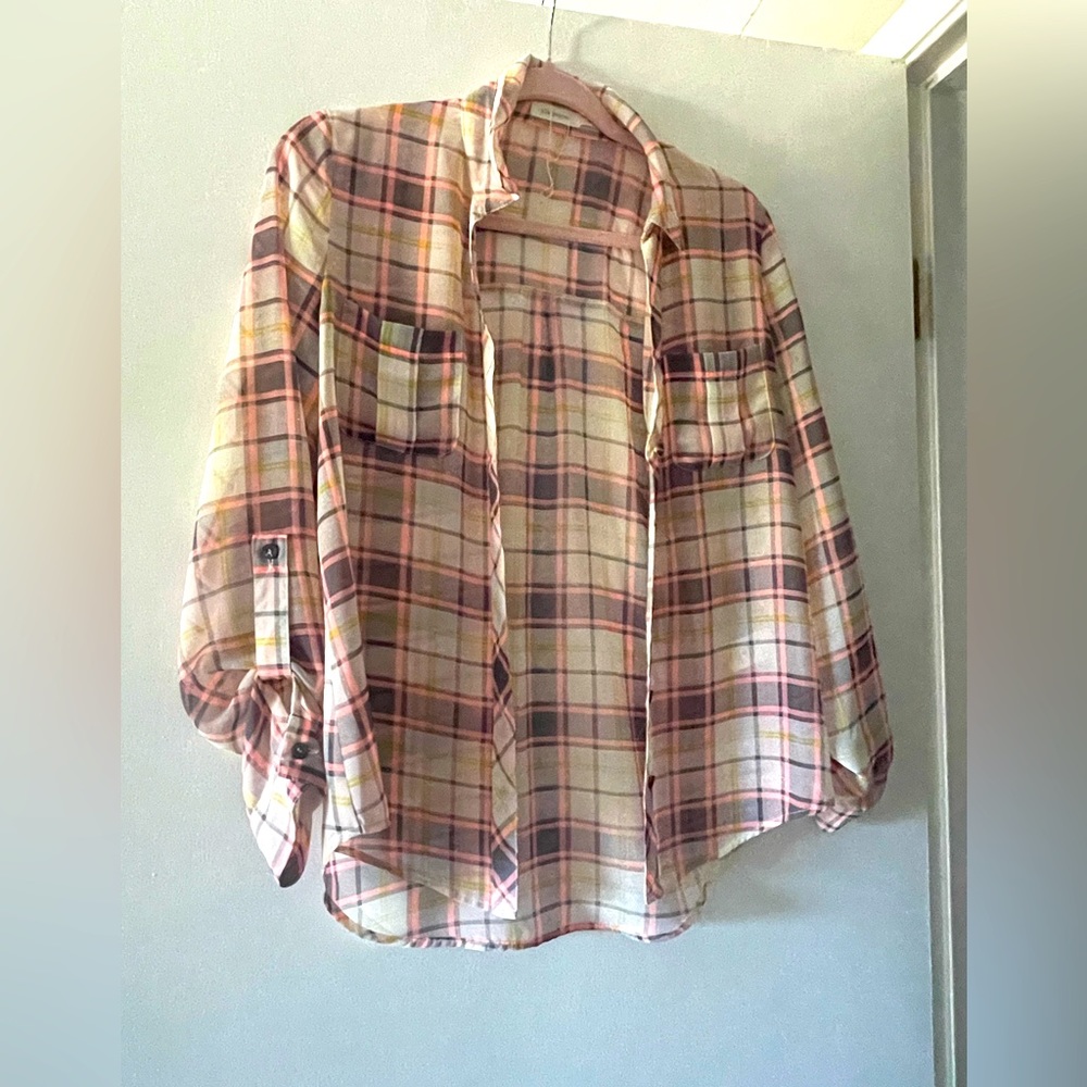 LIKE NEW Chiffon blouse